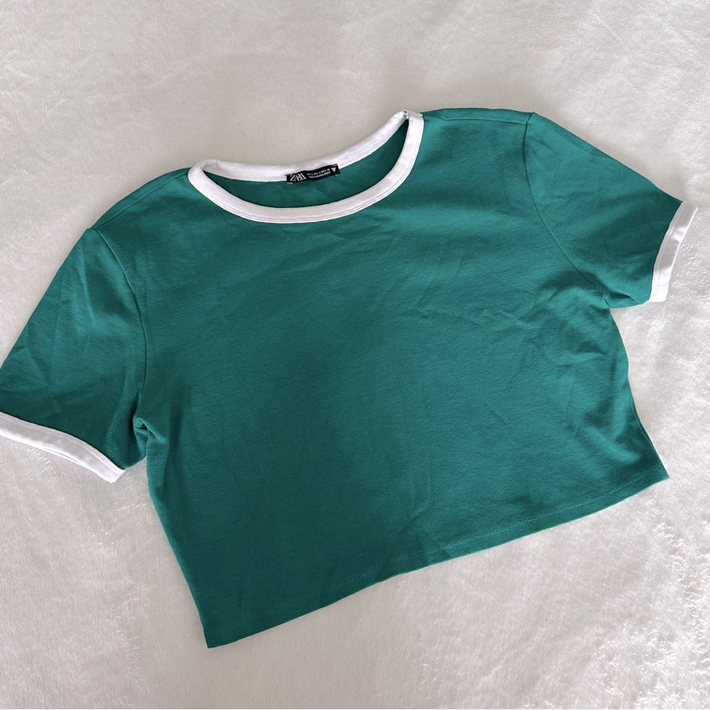 🔥2/$40🔥 ZARA Beautiful Green Teal Short Sleeve Crop Top - Picture 4 of 5